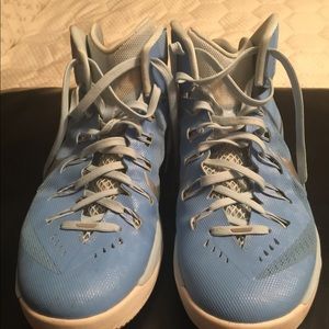 Mens size 11 Nike Basketball shoes